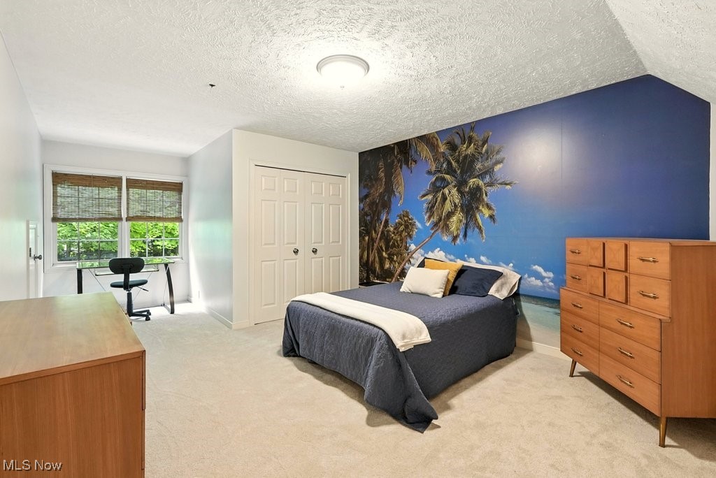 Chagrin Falls, Ohio 44023, United States, 4 Bedrooms Bedrooms, ,3 BathroomsBathrooms,Residential,Active,178086