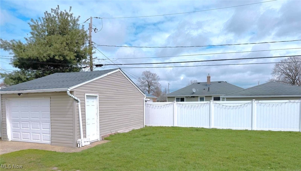 4707 Brookhigh Drive, Brooklyn, Ohio image 34