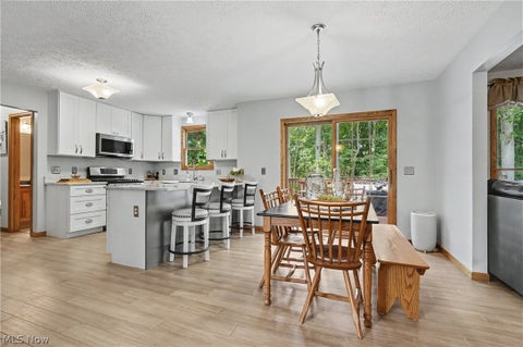 Tiny photo for 4587 Edgewater DR, Stow, OH 44224 (MLS # 5214718)