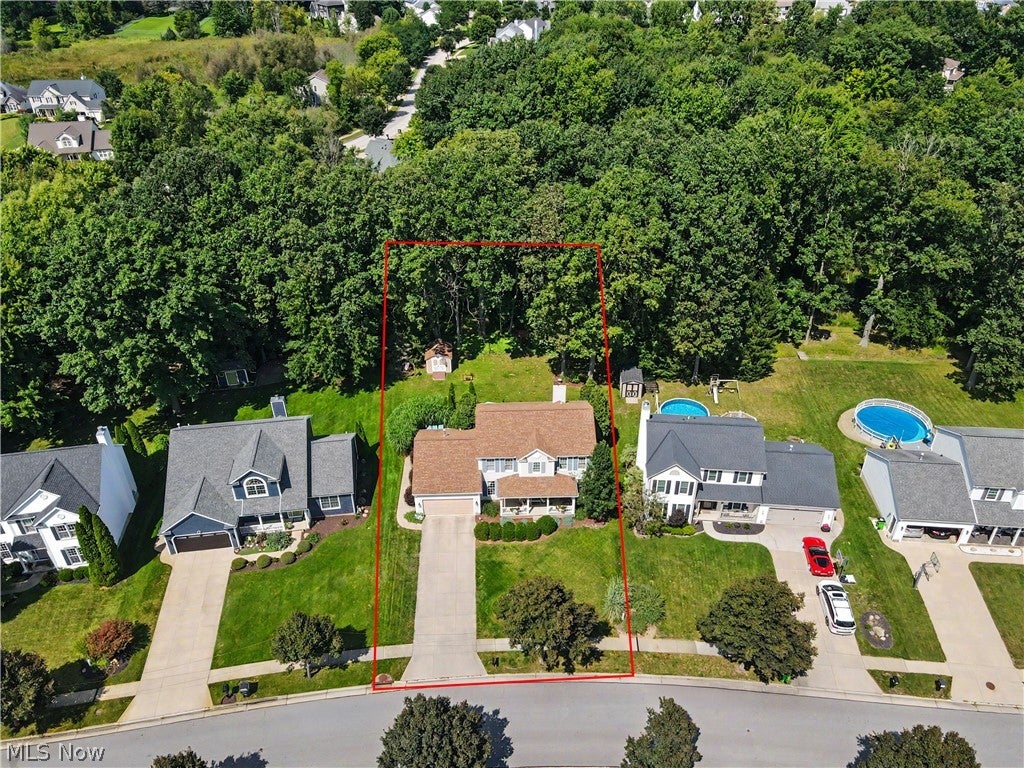 4587 Edgewater