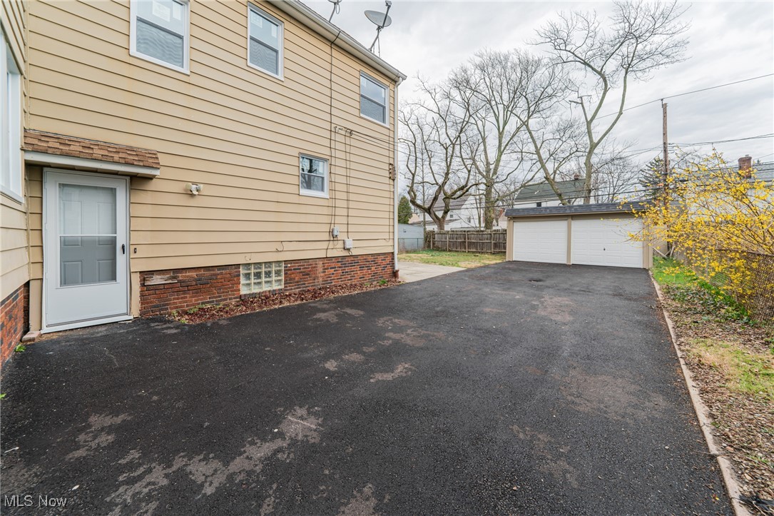 May-Fields/Belvoir Blvd S - Residential