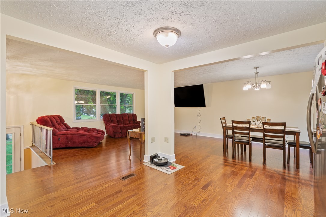 Twin Oaks - Residential