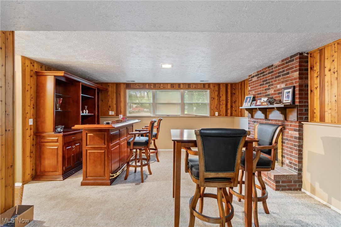 Twin Oaks - Residential