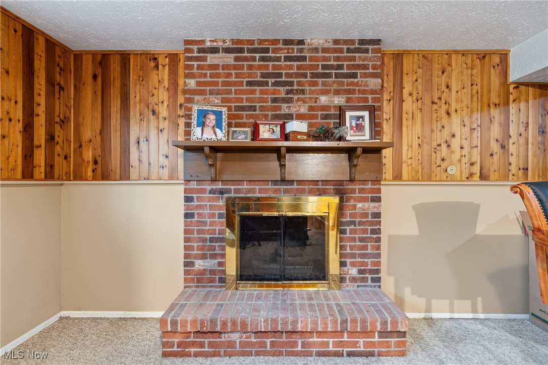 Twin Oaks - Residential