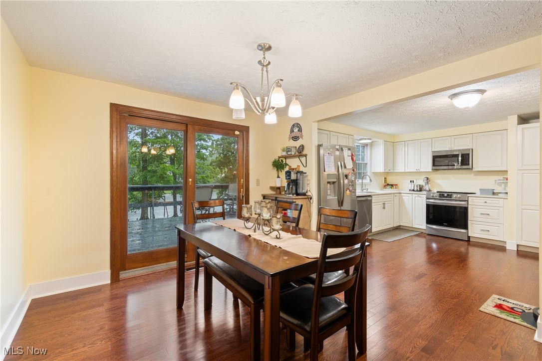 Twin Oaks - Residential