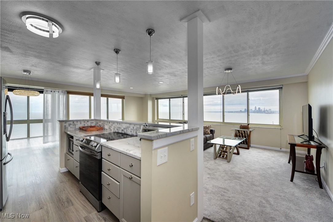 Marine Towers East Condo - Residential Lease