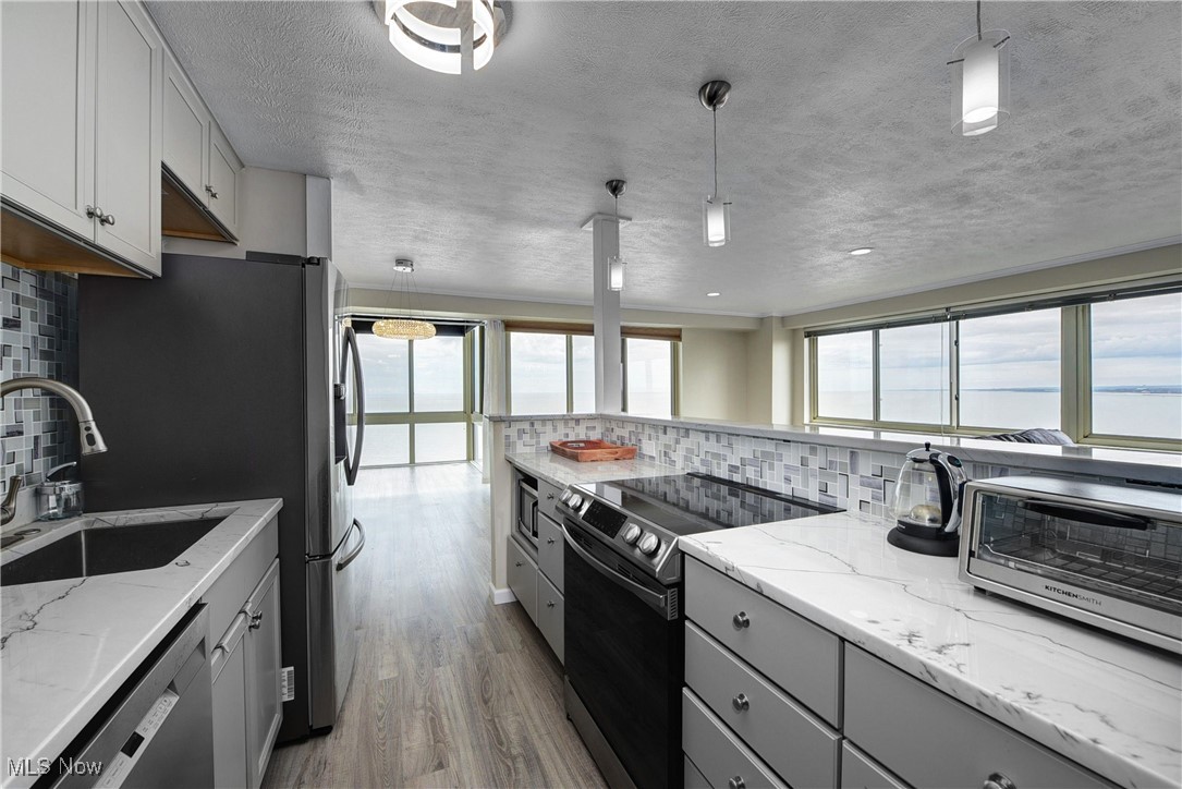 Marine Towers East Condo - Residential Lease