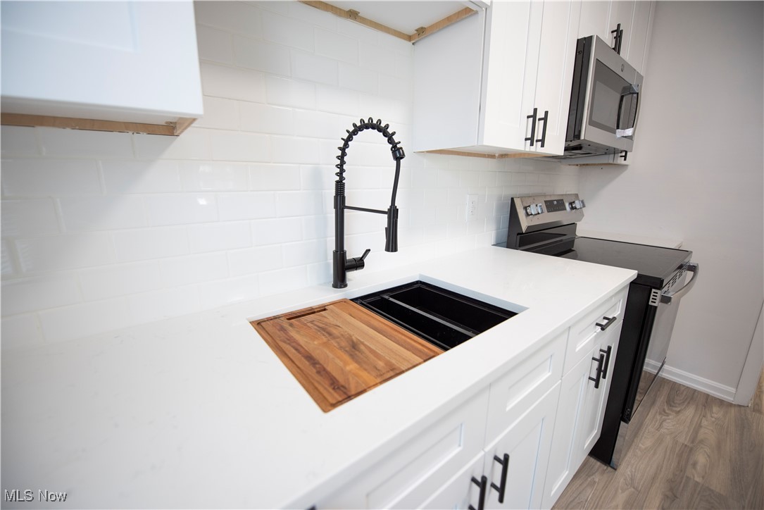 Shaker Villas/Ohio 02 Condo - Residential