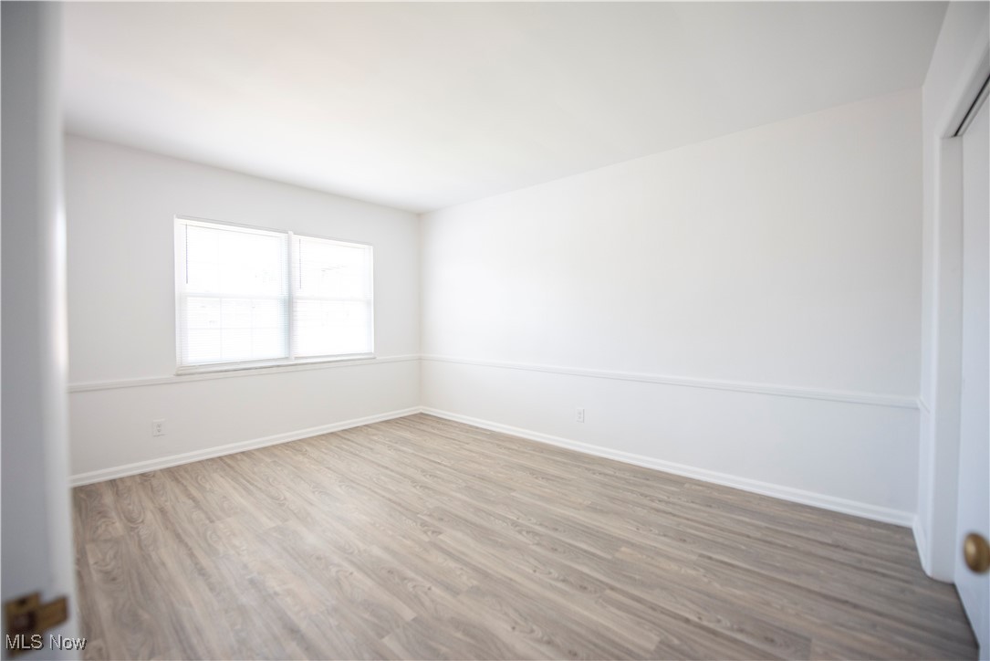 Shaker Villas/Ohio 02 Condo - Residential