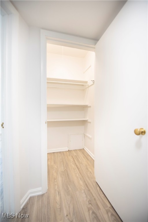 Shaker Villas/Ohio 02 Condo - Residential