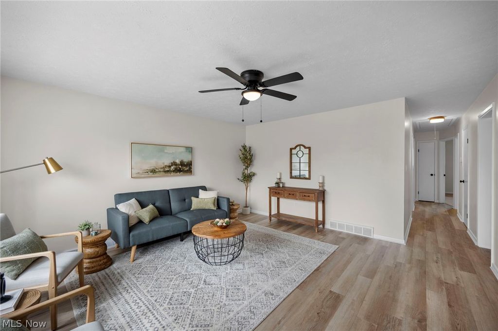 Photo of 6810 Belmere Drive, Parma, OH 44129 (MLS # 5192254)