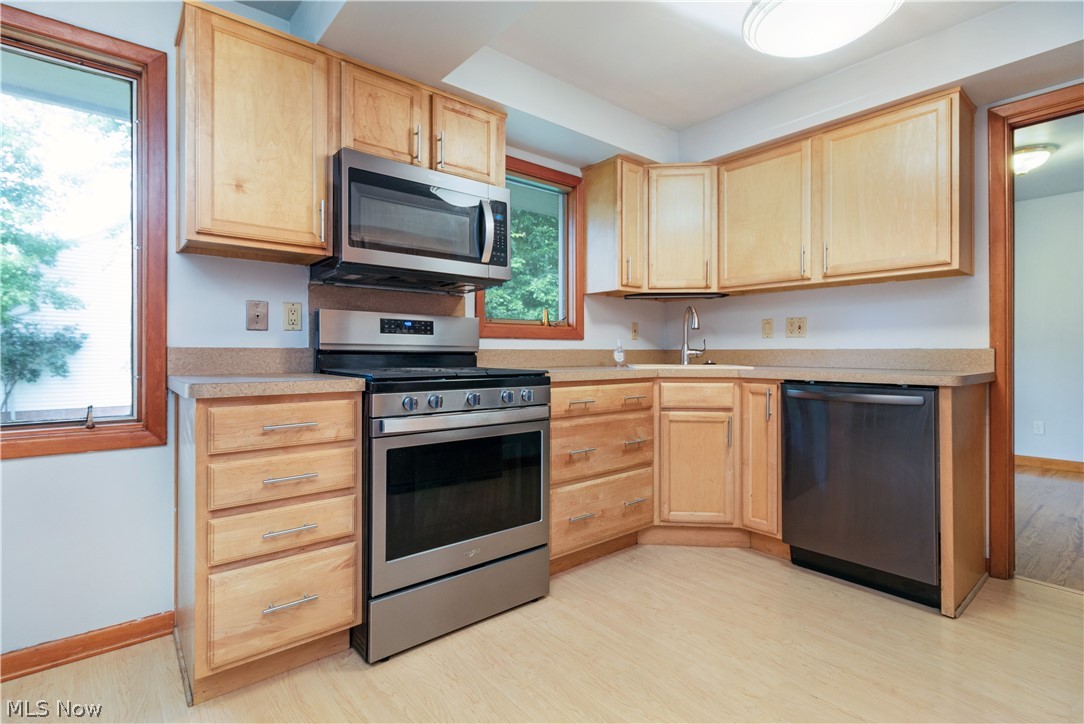 Wm Ruples 05 - Residential