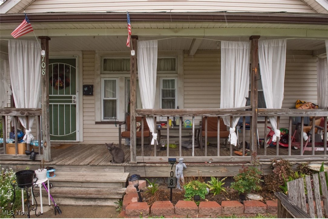 City/Youngstown - Residential