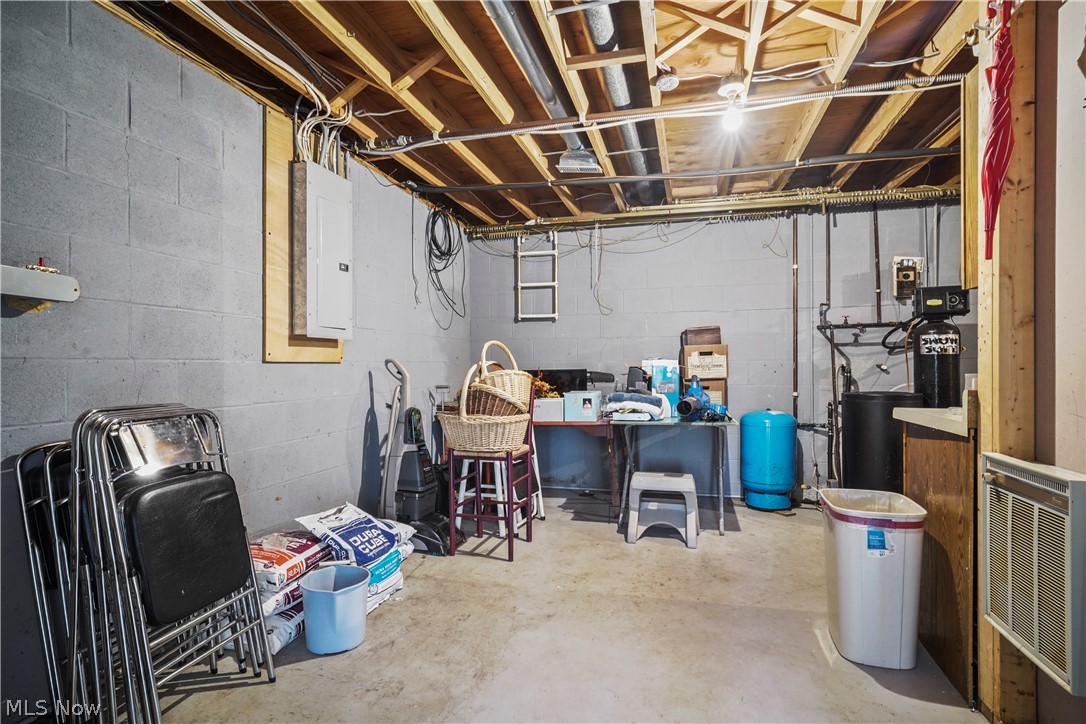 Sugar Bush Knolls - Residential