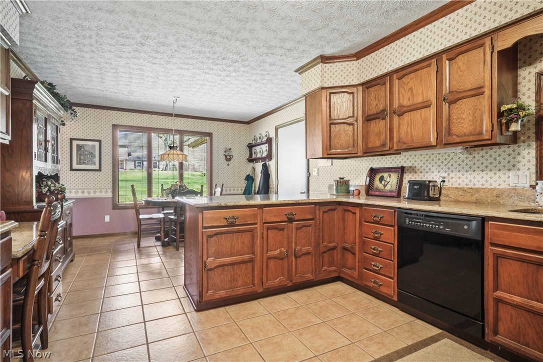 Sugar Bush Knolls - Residential