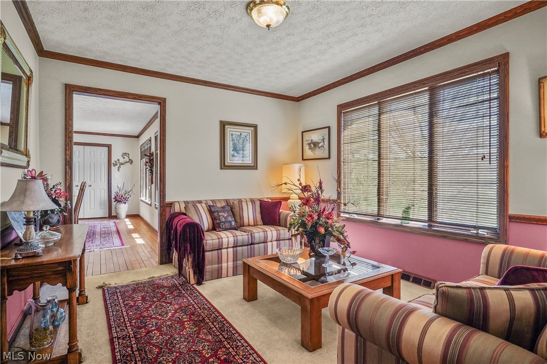 Sugar Bush Knolls - Residential