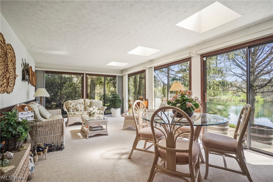 Sugar Bush Knolls - Residential