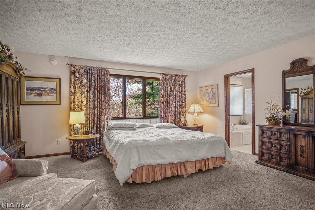 Sugar Bush Knolls - Residential