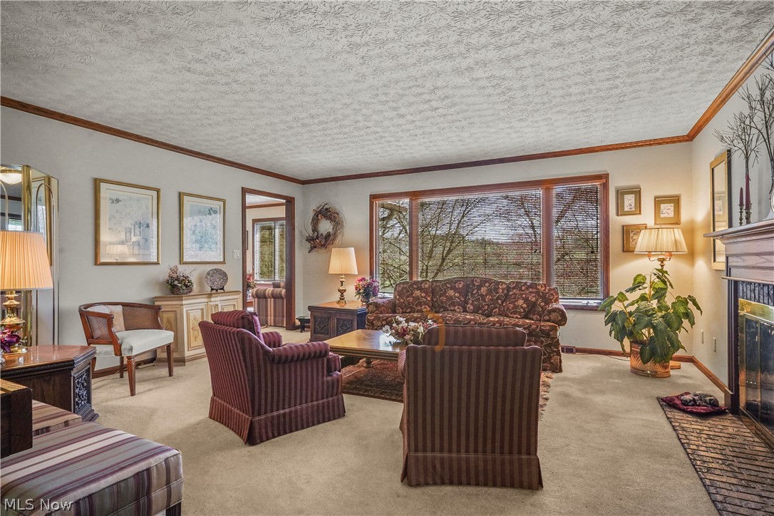 Sugar Bush Knolls - Residential