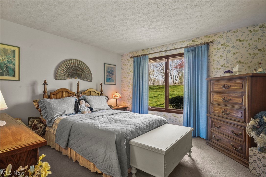 Sugar Bush Knolls - Residential