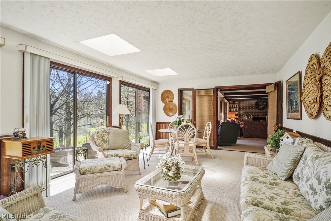 Sugar Bush Knolls - Residential