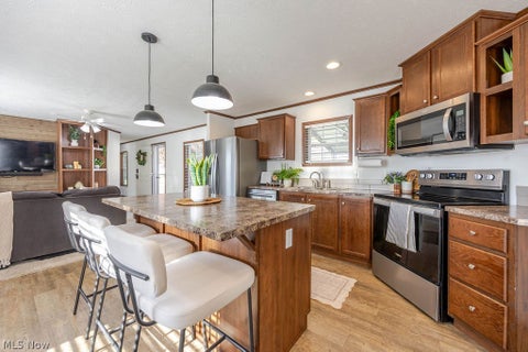 Tiny photo for 2212 Kingsbury Drive SW, Canton, OH 44706 (MLS # 5256528)