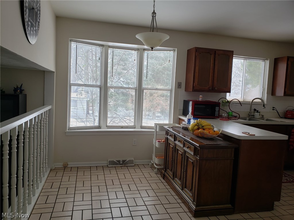 Ledge Hill - Residential Lease