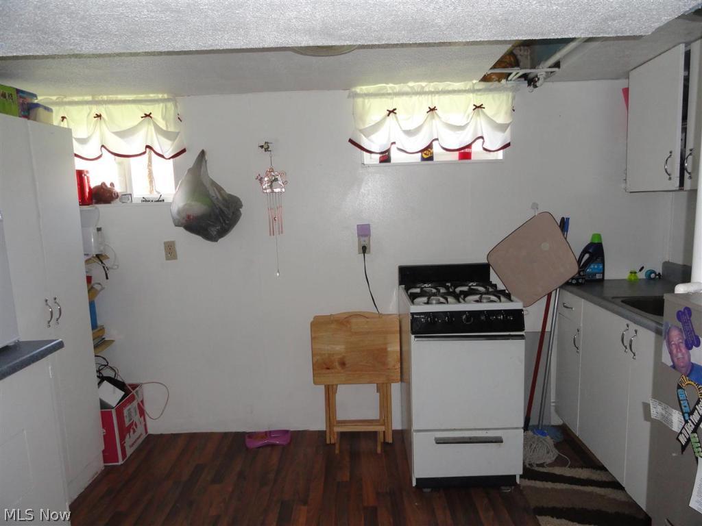 Milosh - Residential