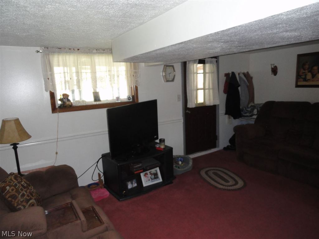 Milosh - Residential