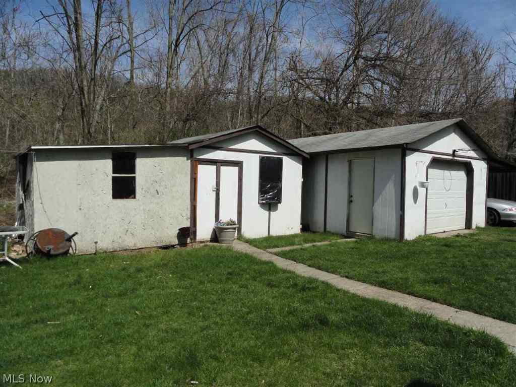 Milosh - Residential