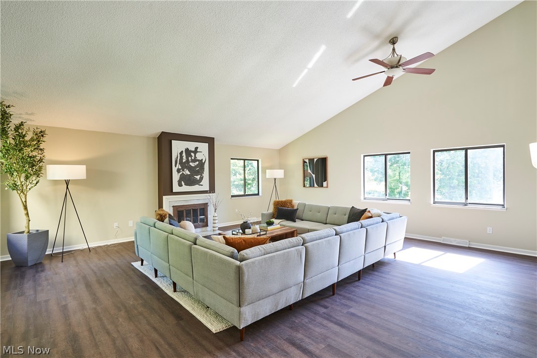 880 Hampton Ridge Drive