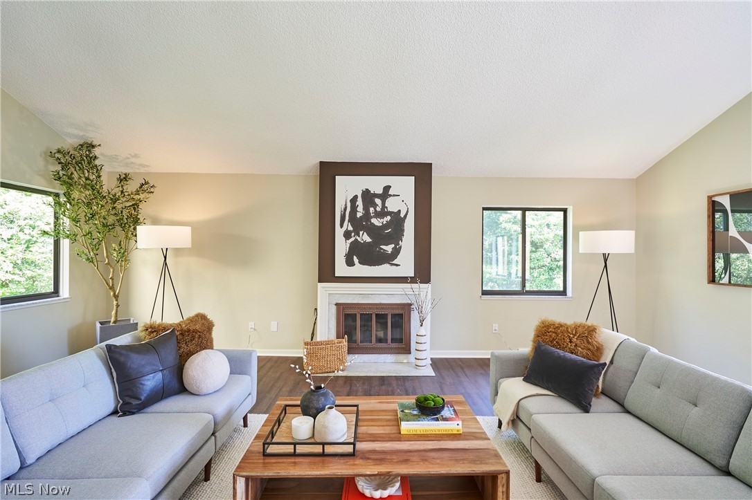 880 Hampton Ridge Drive