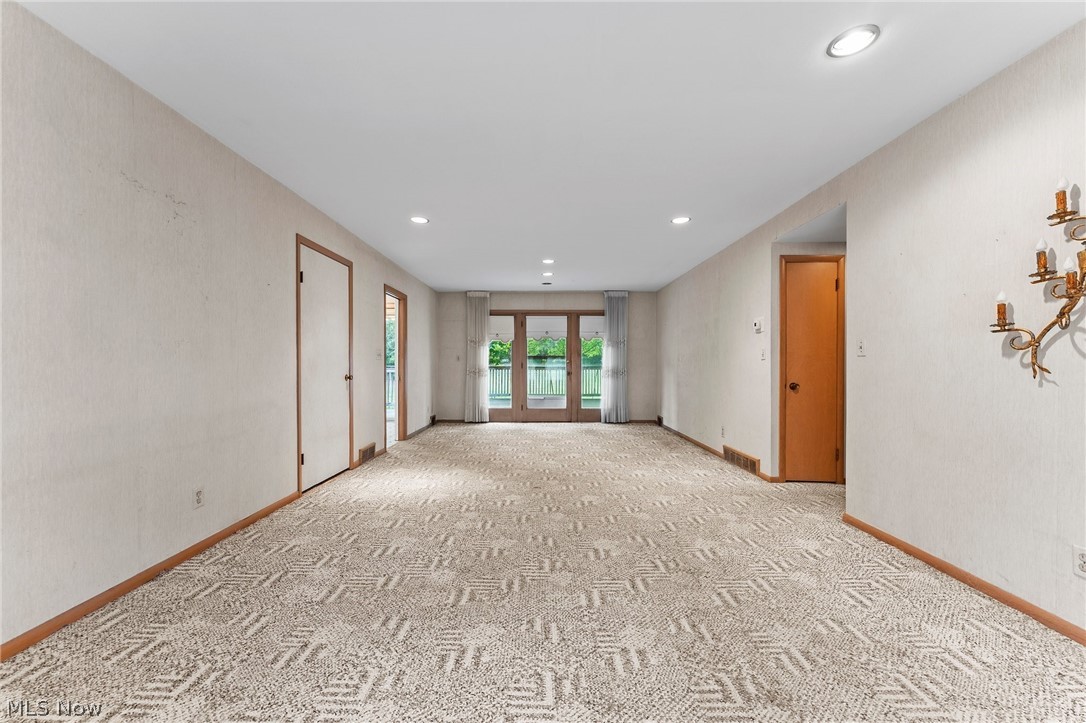 University Pkwy Resub 01 - Residential