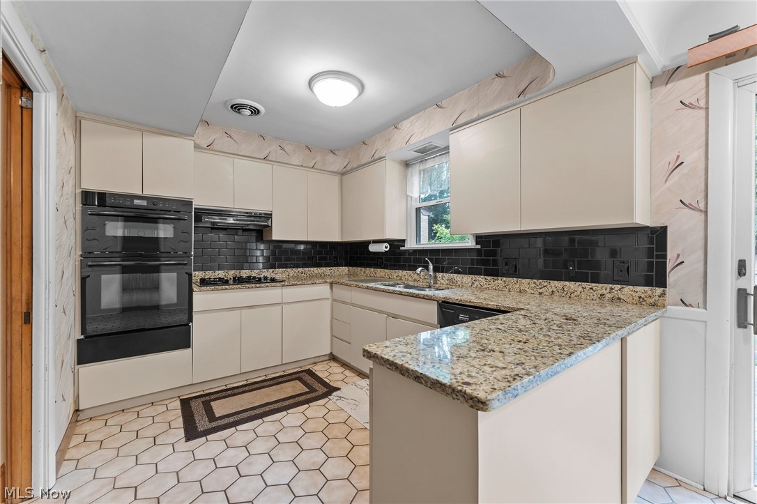 University Pkwy Resub 01 - Residential