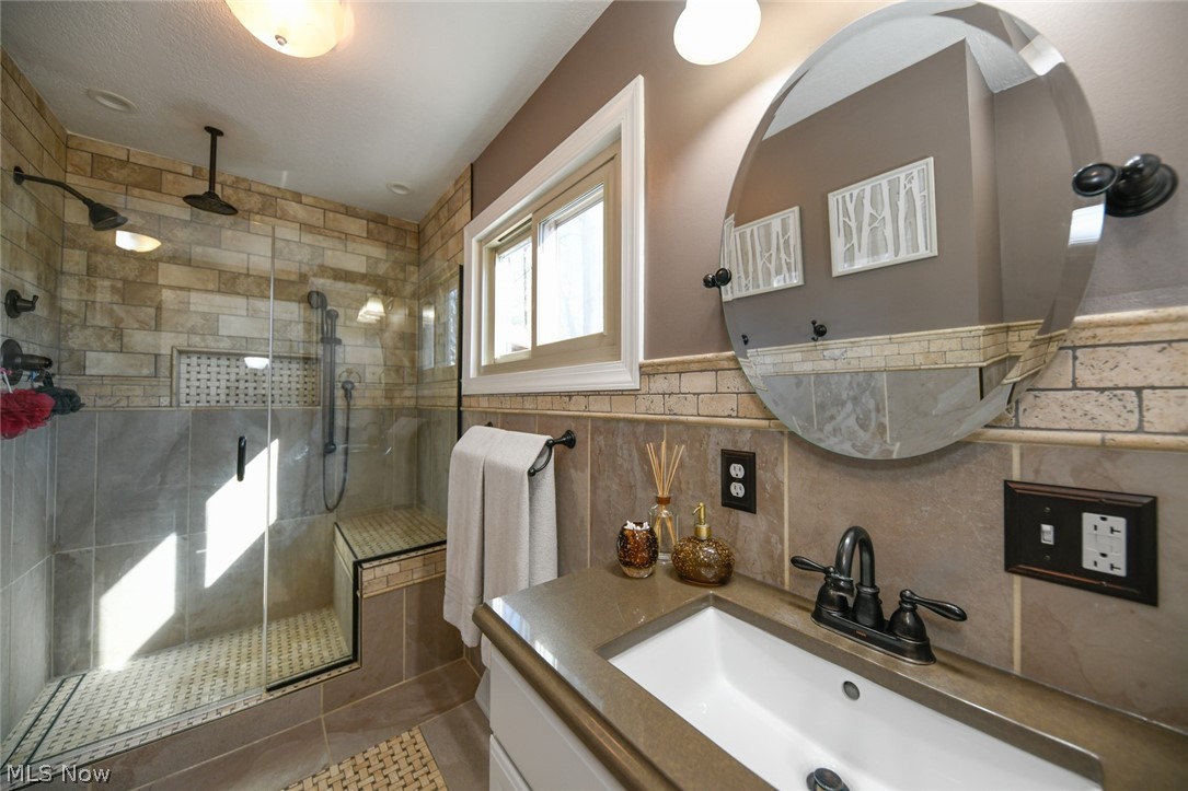 Monroe Manor Estates - Residential