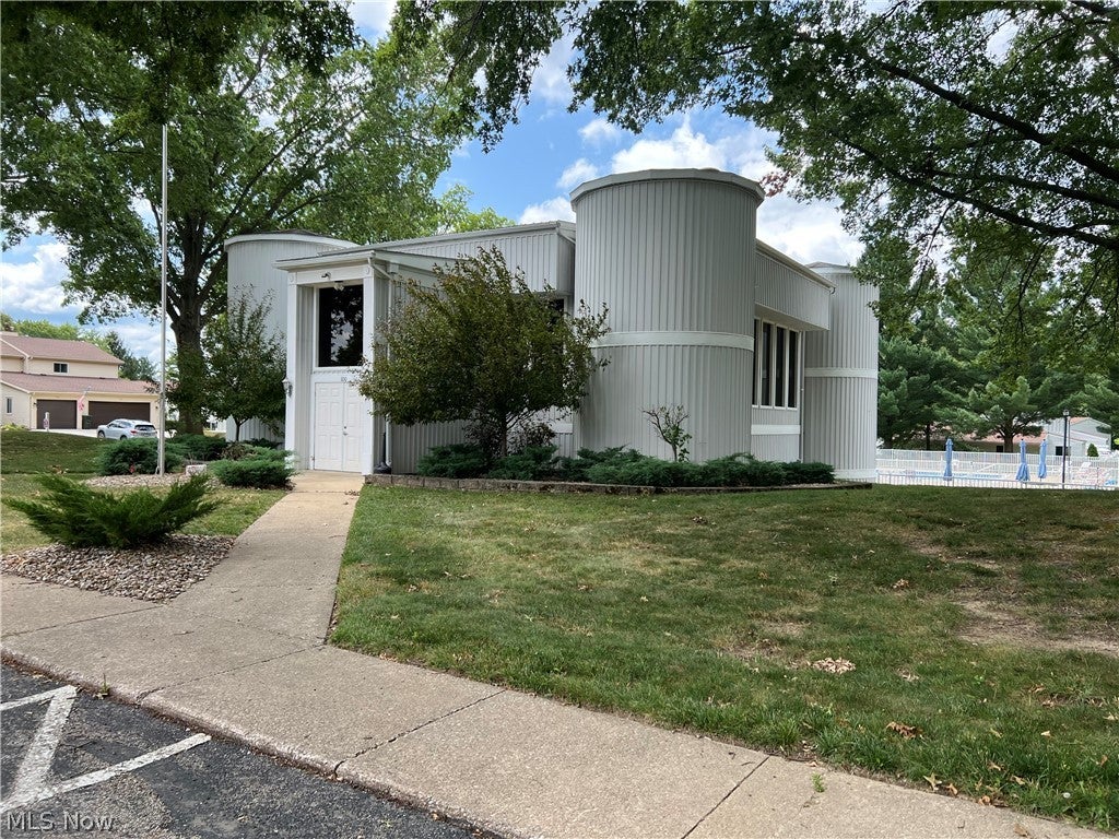 244 Deepwood Drive