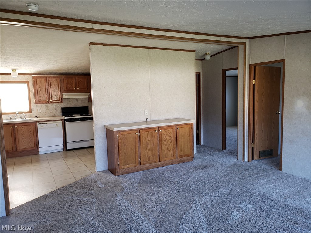 Branch Circle - Residential