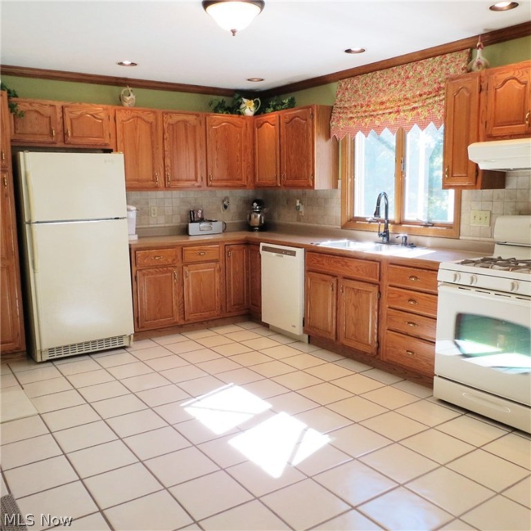 Champion Manor - Residential