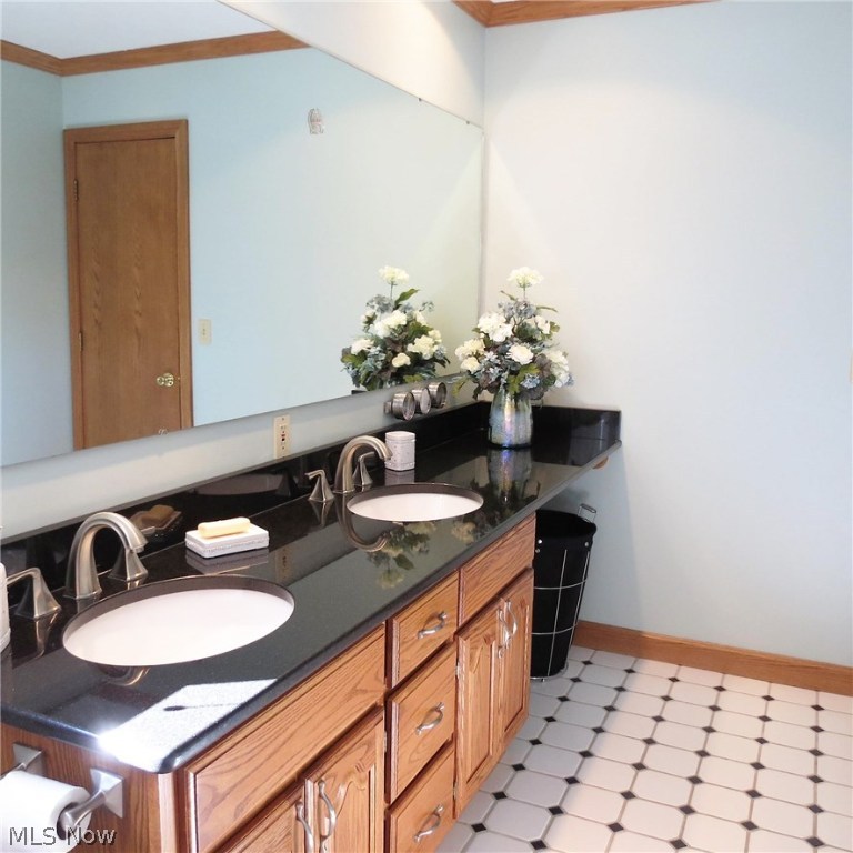 Champion Manor - Residential