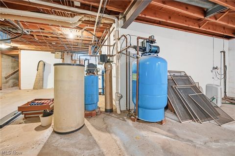 Tiny photo for 930 Highland Avenue, Salem, OH 44460 (MLS # 5190529)