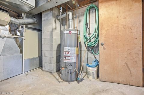 Tiny photo for 930 Highland Avenue, Salem, OH 44460 (MLS # 5190529)