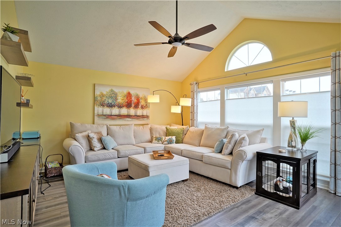 Hyde Park Condo Ph 02 - Residential