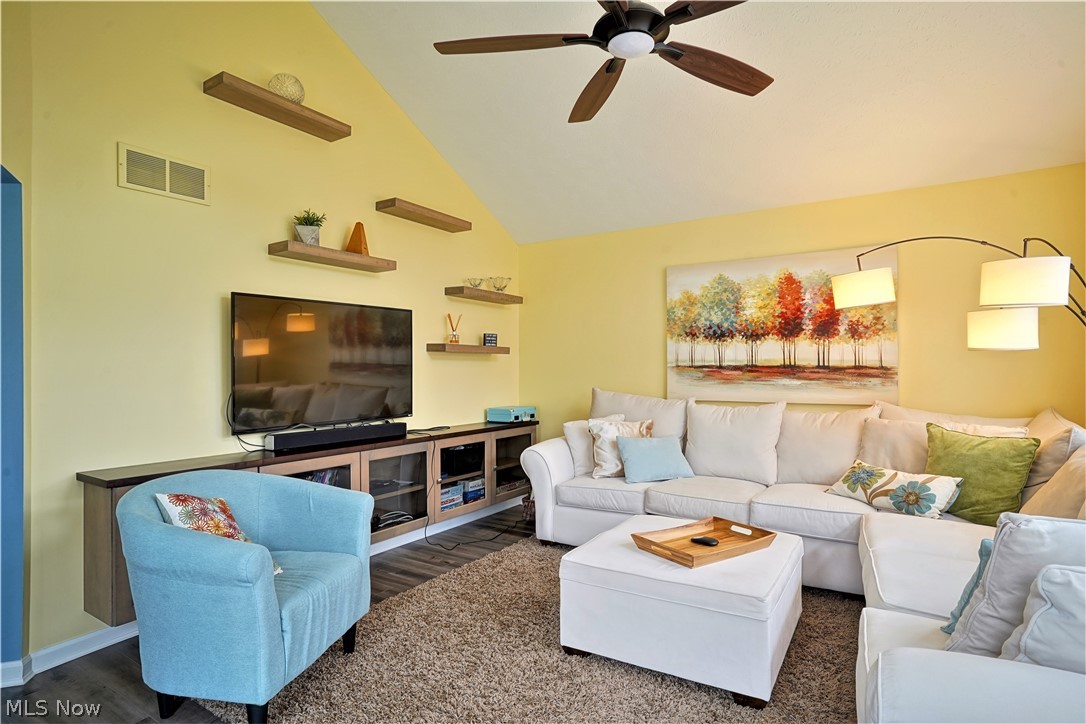 Hyde Park Condo Ph 02 - Residential
