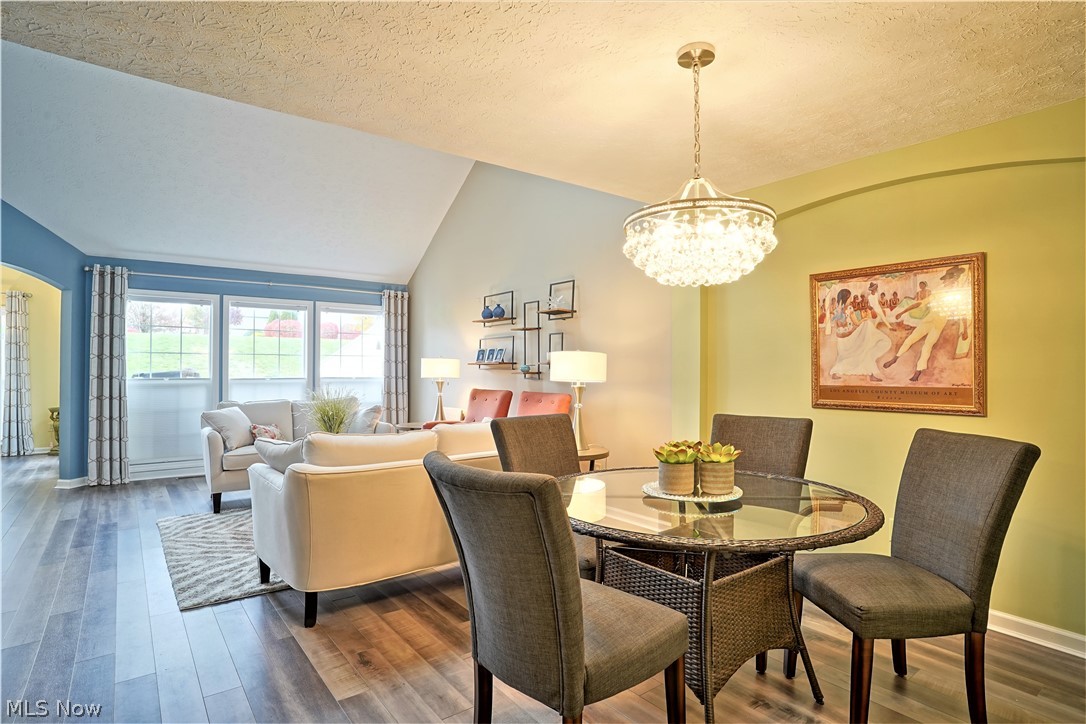 Hyde Park Condo Ph 02 - Residential