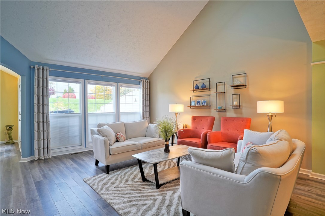 Hyde Park Condo Ph 02 - Residential