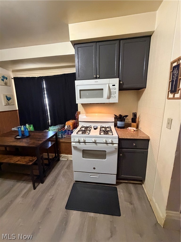 3401 Roanoke Avenue