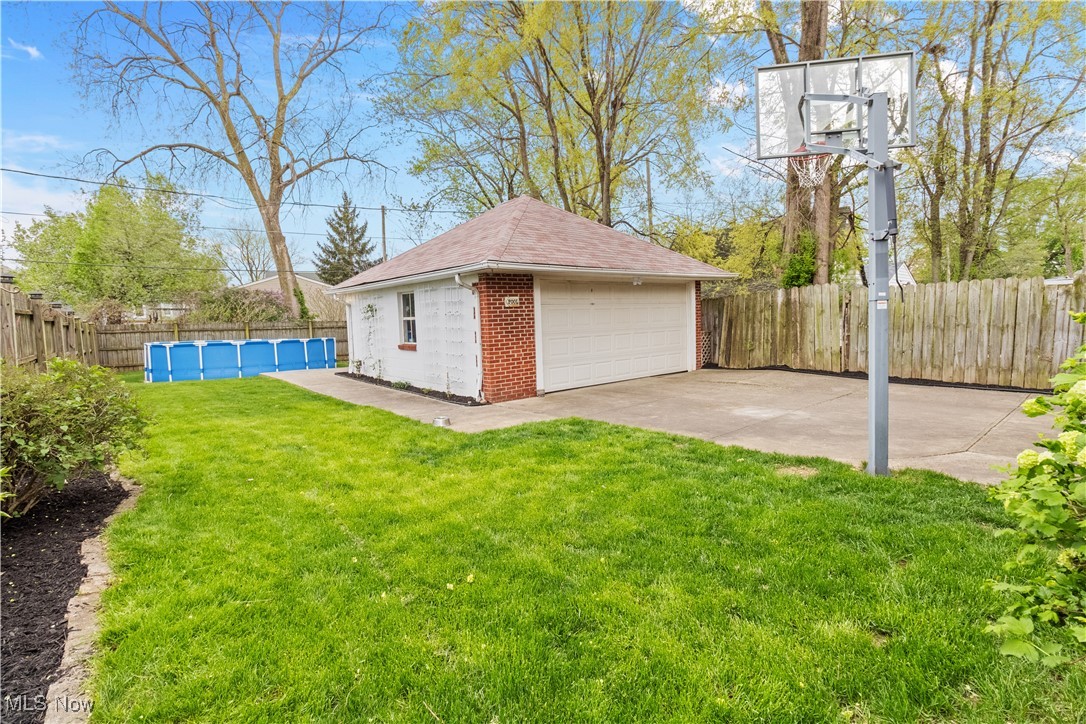 5225 Roseside Drive, Parma, Ohio image 4