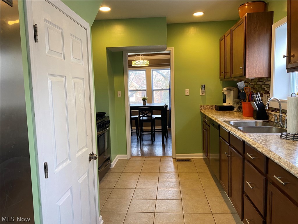 Oak Hill 02 - Residential