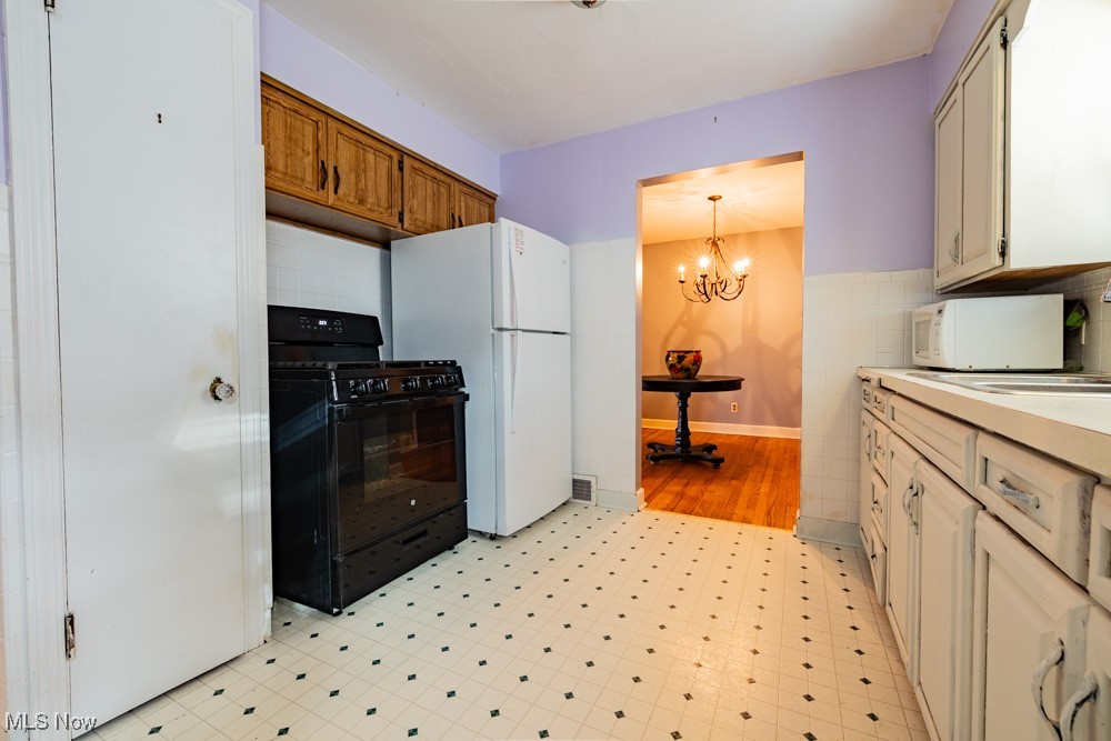 Rayen Companys - Residential