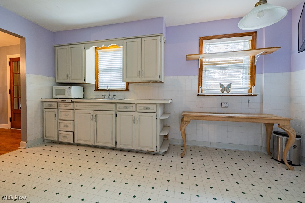 Rayen Companys - Residential